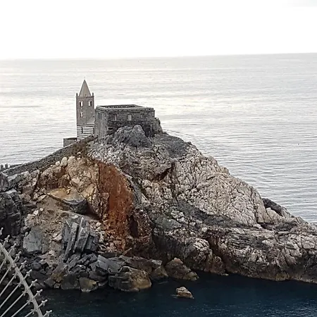 アパート La Stanzetta Dei Rosa *