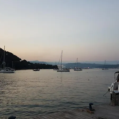 La Stanzetta Dei Rosa * Porto Venere