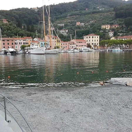 La Stanzetta Dei Rosa * Porto Venere