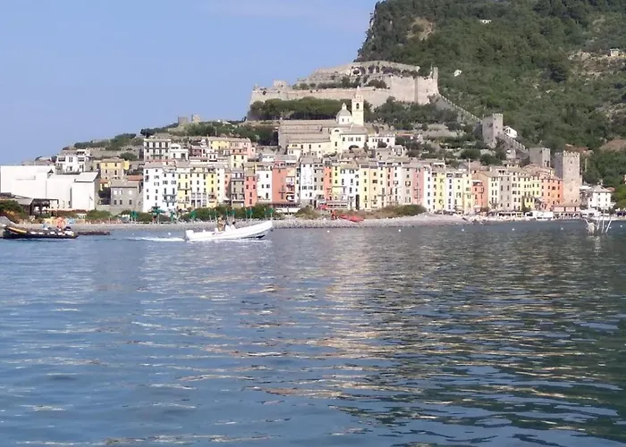 La Stanzetta Dei Rosa * Portovenere